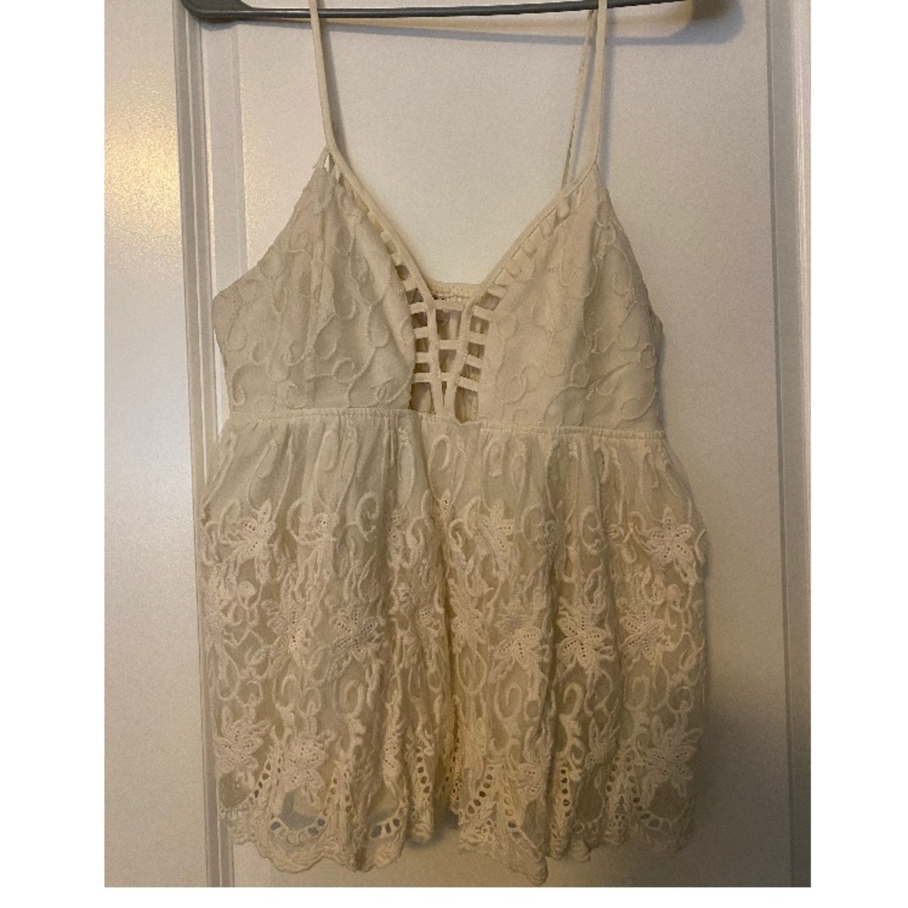 🌻 Exclusive Floral Strappy Tank